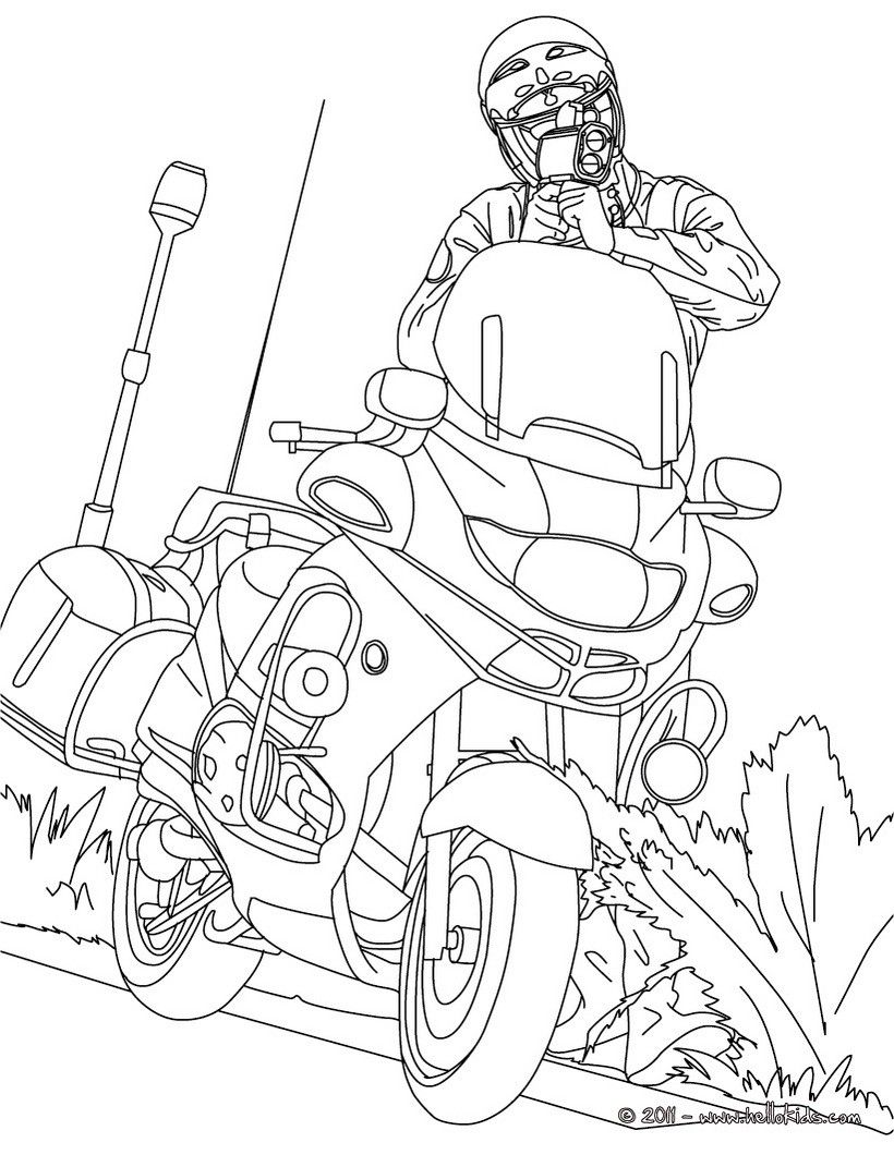 POLICEMAN coloring pages - Motorcycle police officer controlling