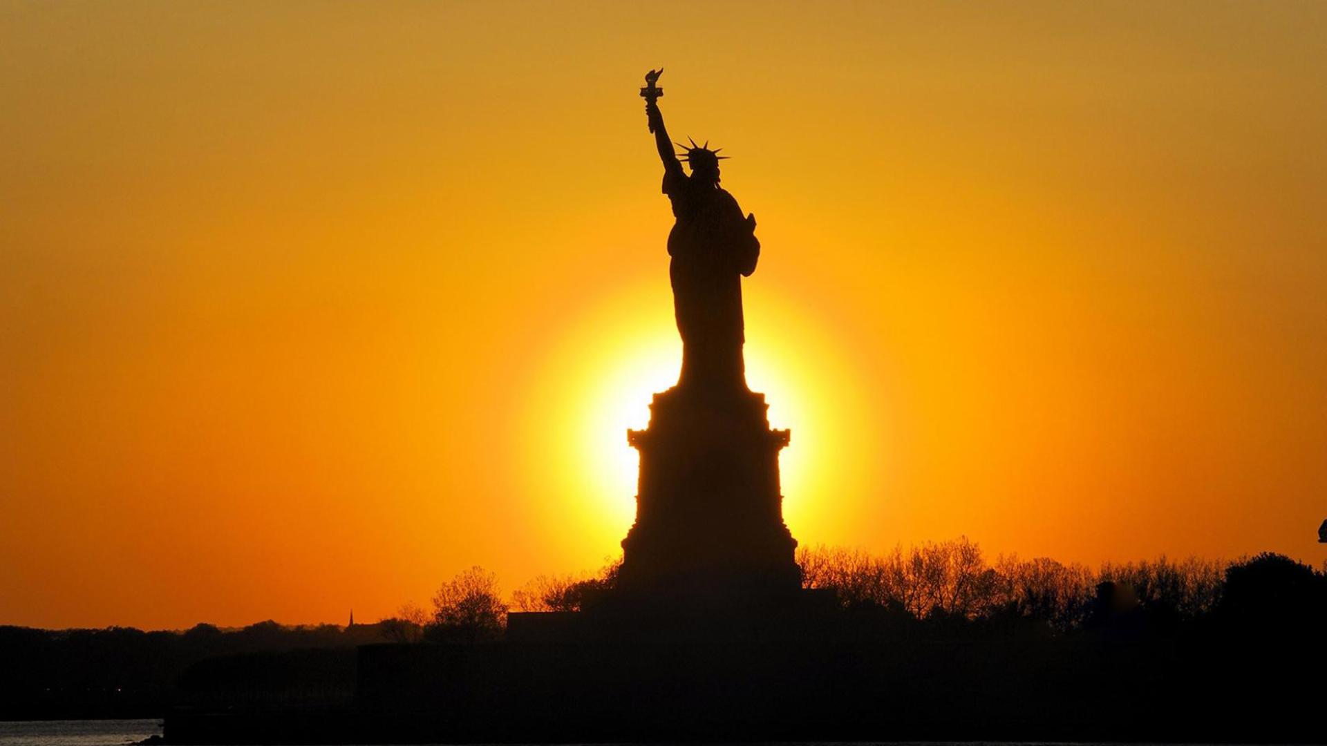 Silhouette Of The Statue Of Liberty In Sunset Hd Desktop 