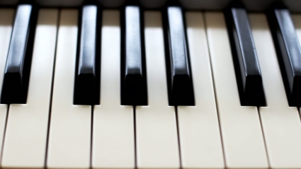 Piano keys Free footage in mp4, avc format for free download 36.86MB