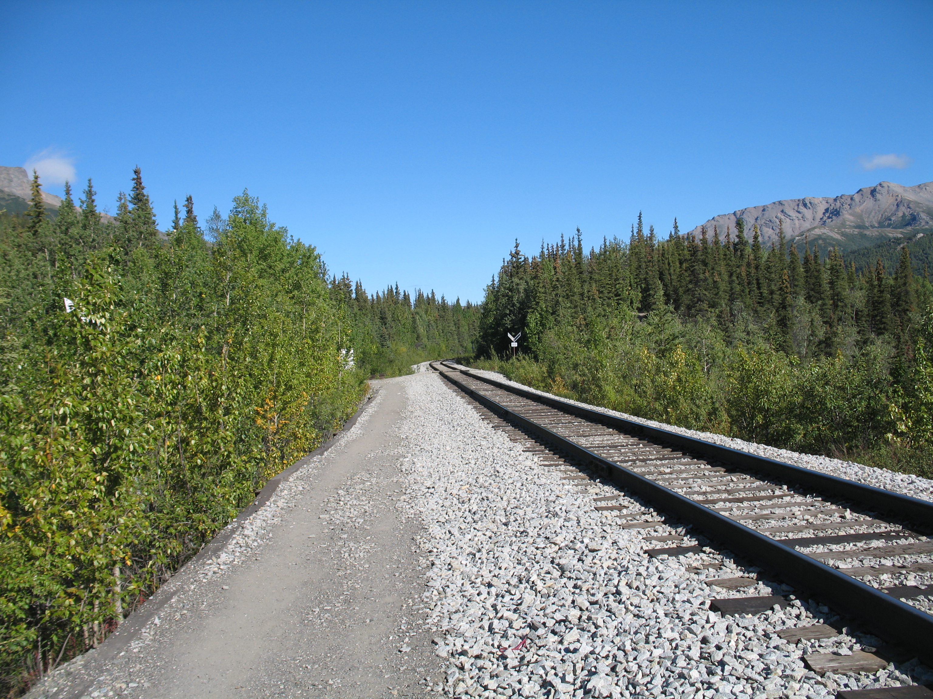 File:Alaska Railroad tracks - Wikimedia Commons