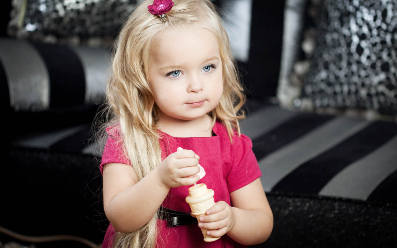 Baby Girl Wallpapers - Nature Wallpapers