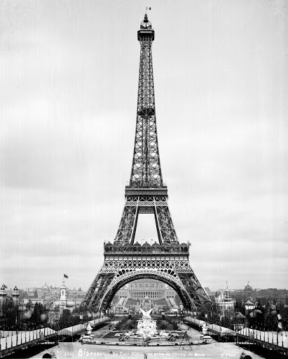 Eiffel Tower - Google Cultural Institute