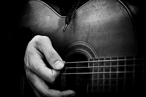 Black and white guitar strobist | Flickr - Photo Sharing!