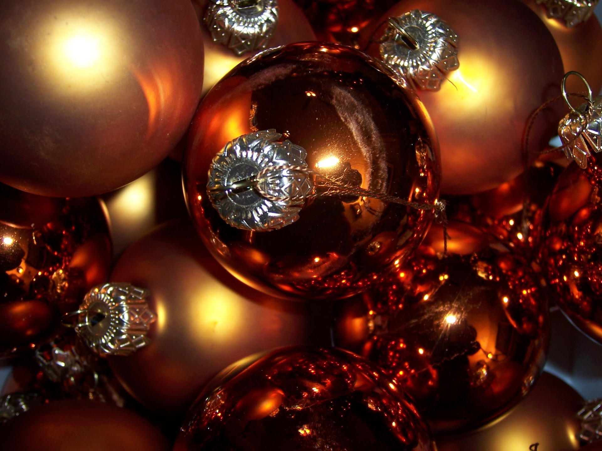 Xmas Tree Ornaments - Christmas Wallpaper (519005) - Fanpop