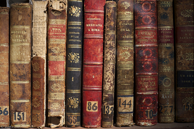 That �Old Book Smell� Is a Mix of Grass and Vanilla | Smart News 