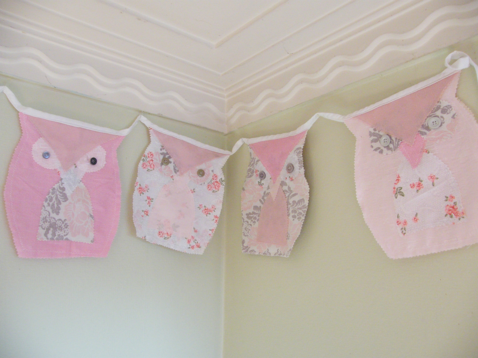 Owl Bunting - Vintage and Upcycled Fabrics - Pink | Felt