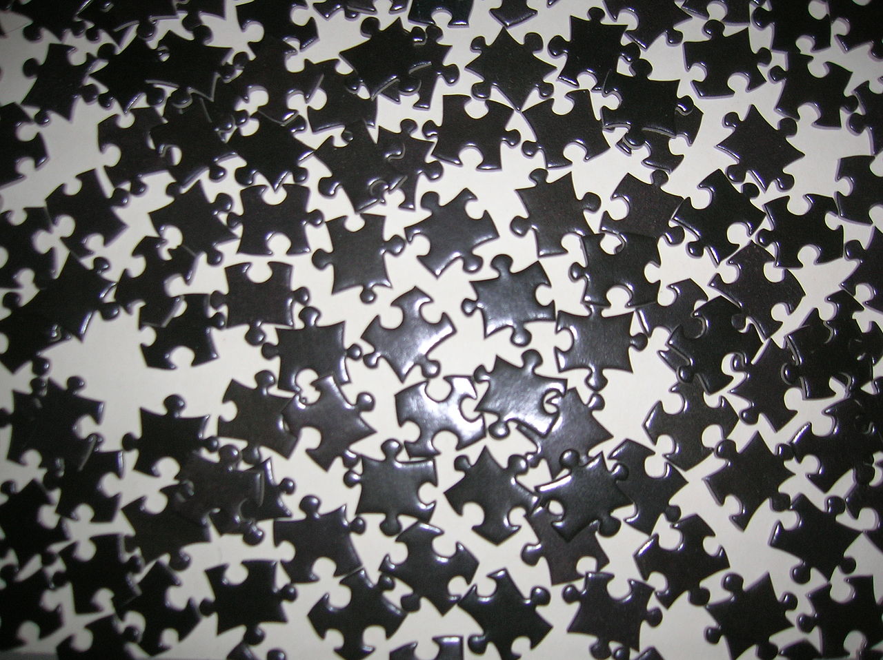 File:Puzzle pieces 1 - Wikimedia Commons