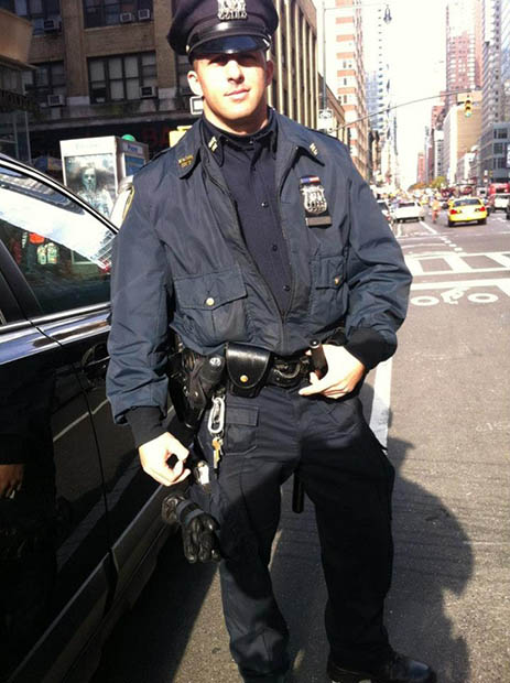 Photo of NYPD Police Officer