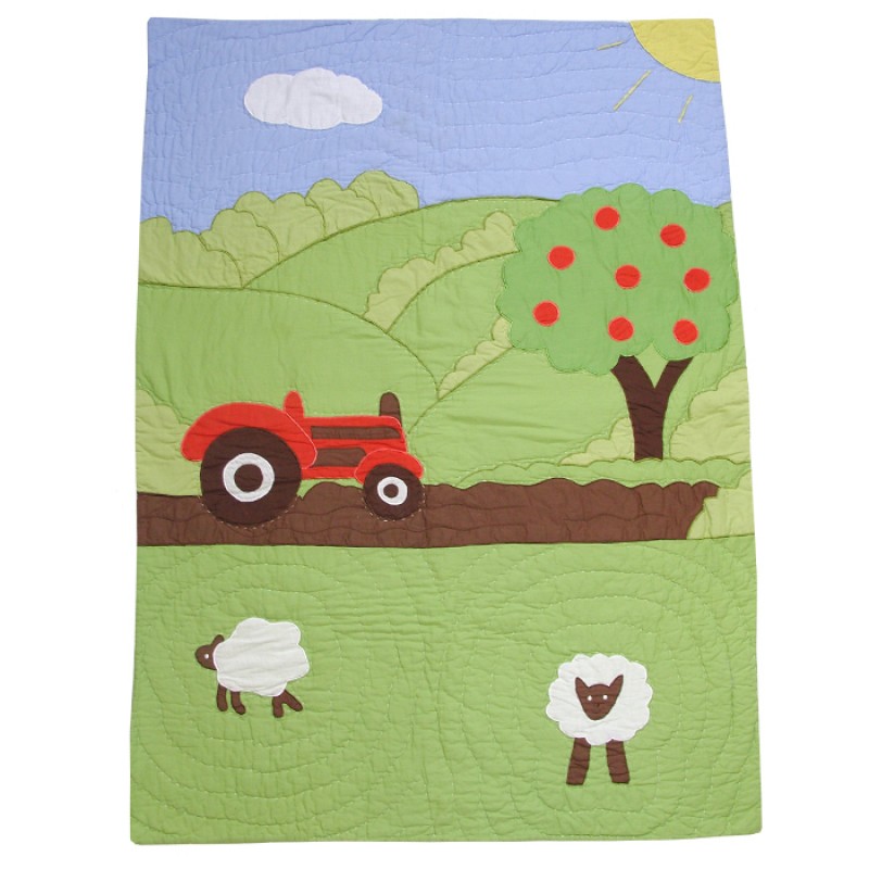 Q115 Farmyard Cot Quilt Everything for your Baby!