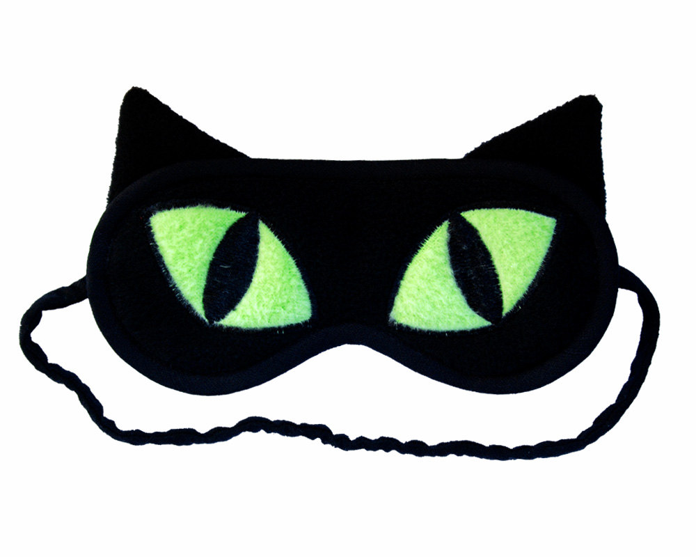 Pictures Of Black Cats With Green Eyes 