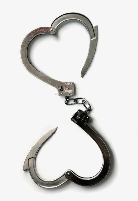 Heart handcuffs 