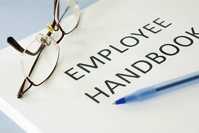 5 reasons every employer needs an employee handbook