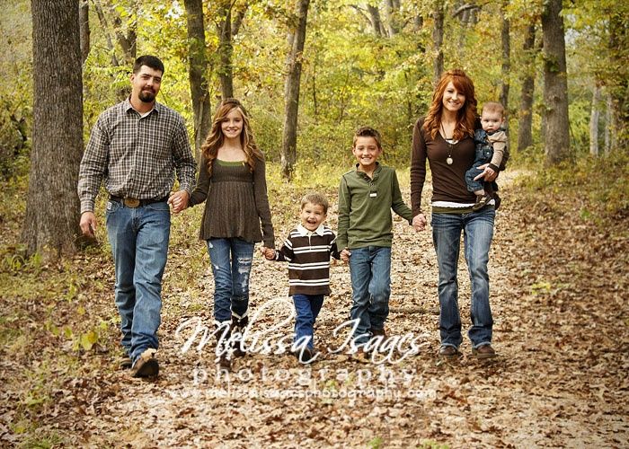 Family Portrait in Autumn Woods | Professional Photography