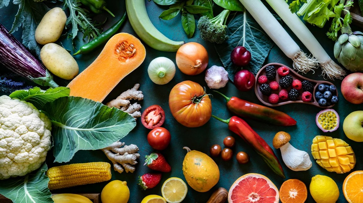 Fresh Produce Variety - Colorful Fruits & Vegetables for Healthy Eating