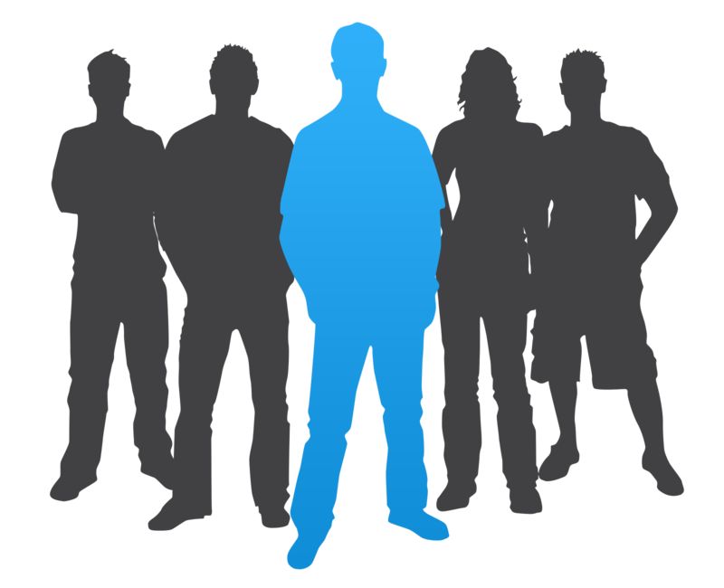 Blue silhouette of a central person surrounded by four gray silhouettes, symbolizing leadership or individuality in a group.