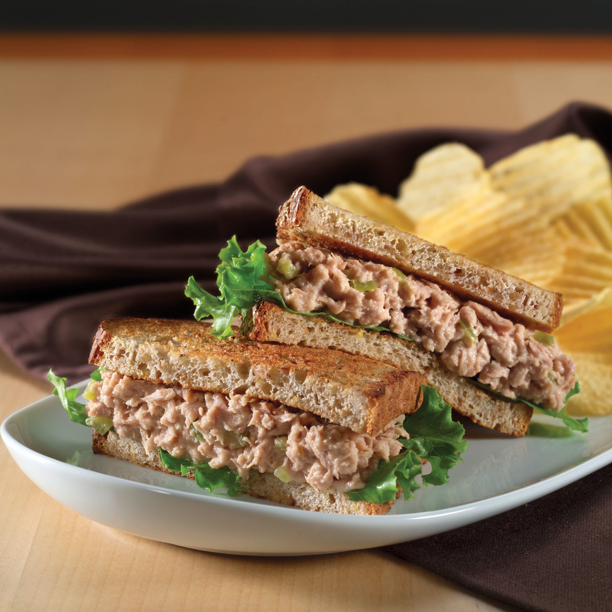 breakfast-sandwich-tuna-salad-club-sandwich-toast-bacon-png-clip-art