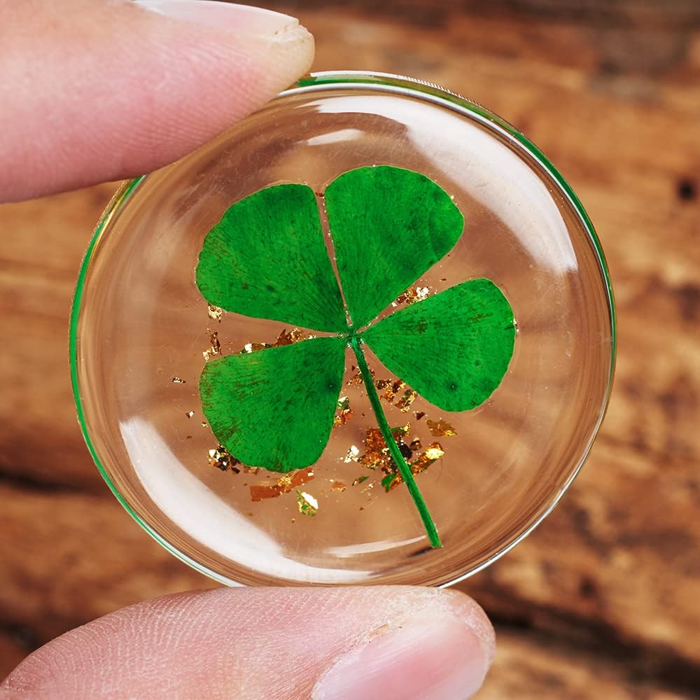 4 leaf clover images