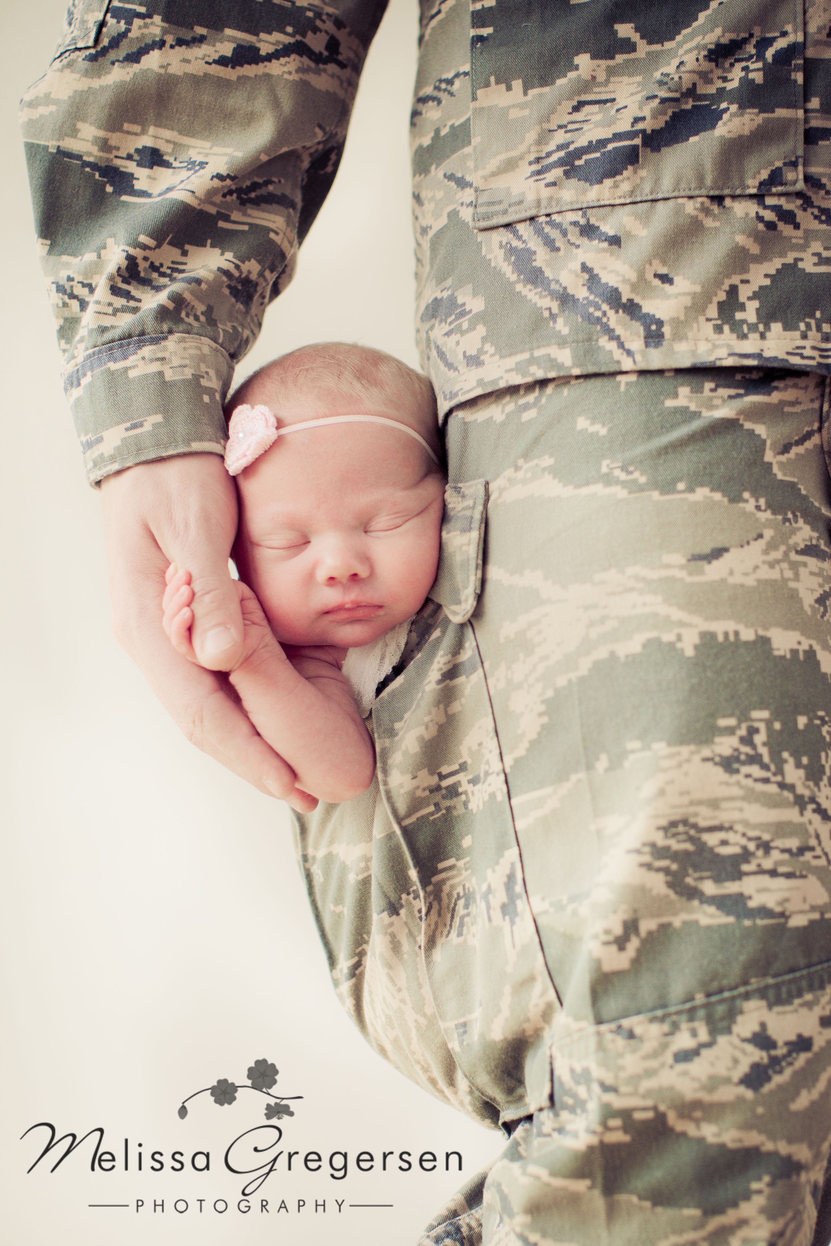 Military Baby Photo - Photos That Honor Parents Who Serve