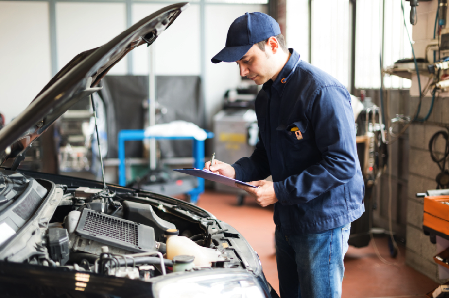 4 Great Reasons to Become an Auto Mechanic