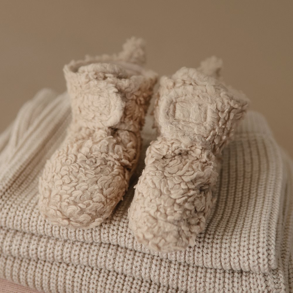 Mushie Cozy Baby Booties - Oatmeal