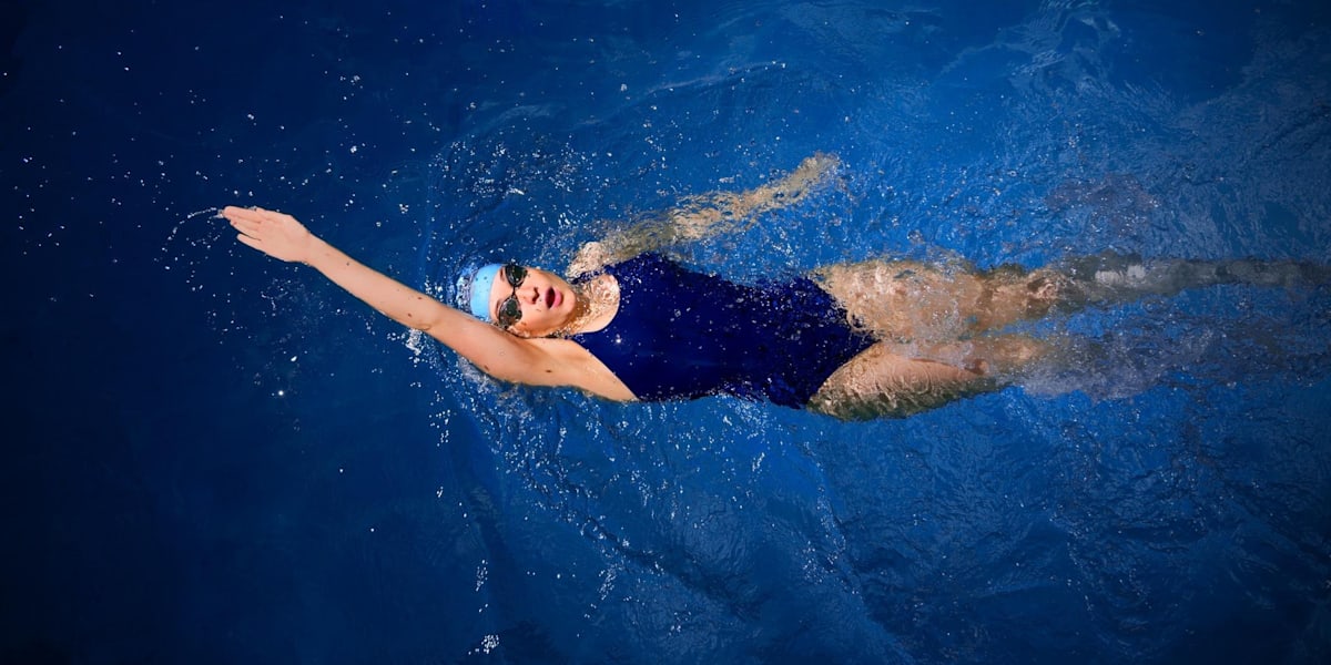 backstrokes