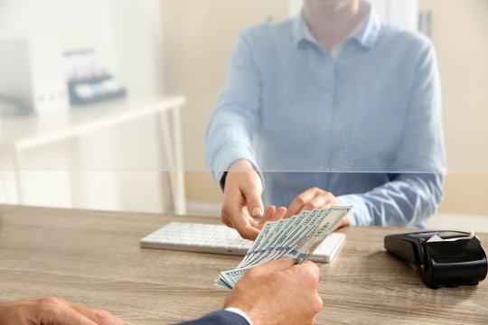 bank teller images