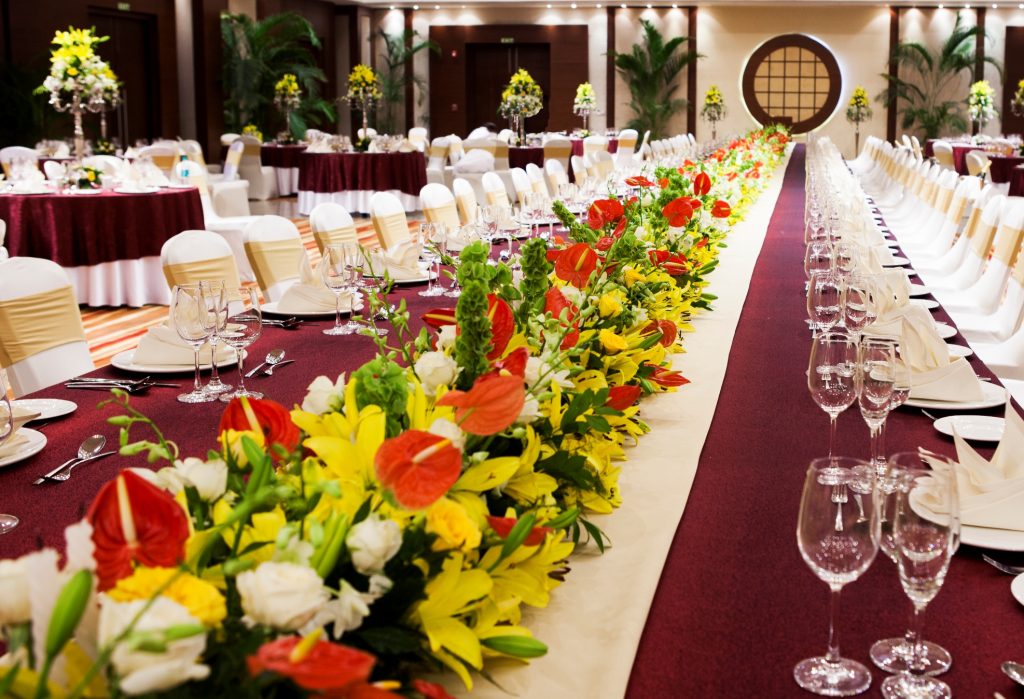 6 Types of Banquet Services for Weddings and Formal Events ...
