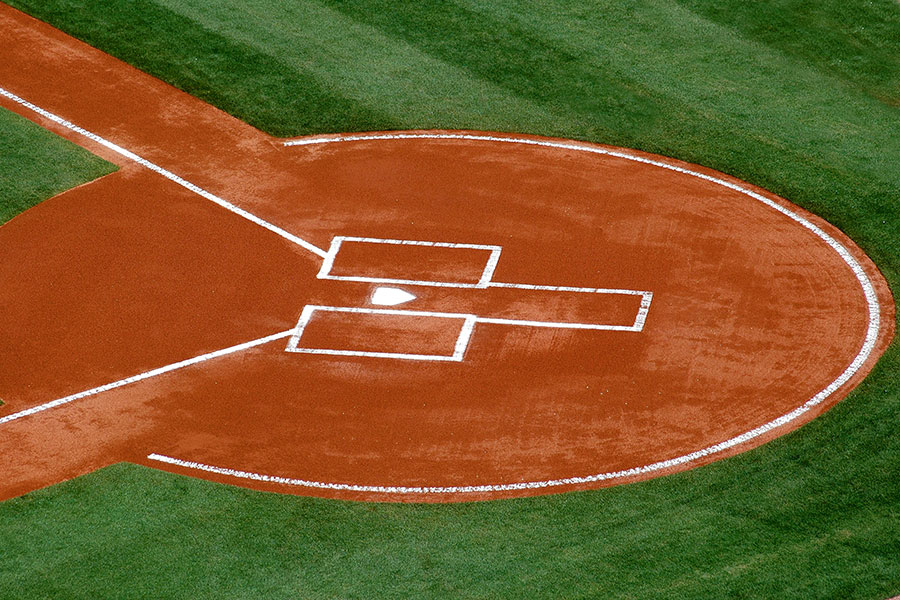 Chalking &amp; Painting Foul Lines - Groundskeeper University