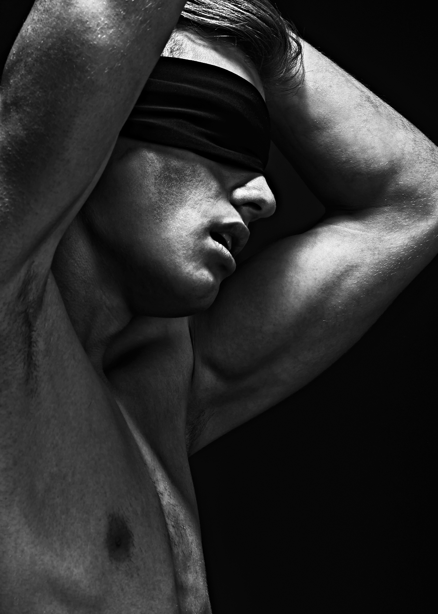 Leinwandbild - Blindfold - | Canvasbutik.de