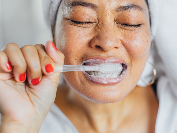 brush your teeth pictures