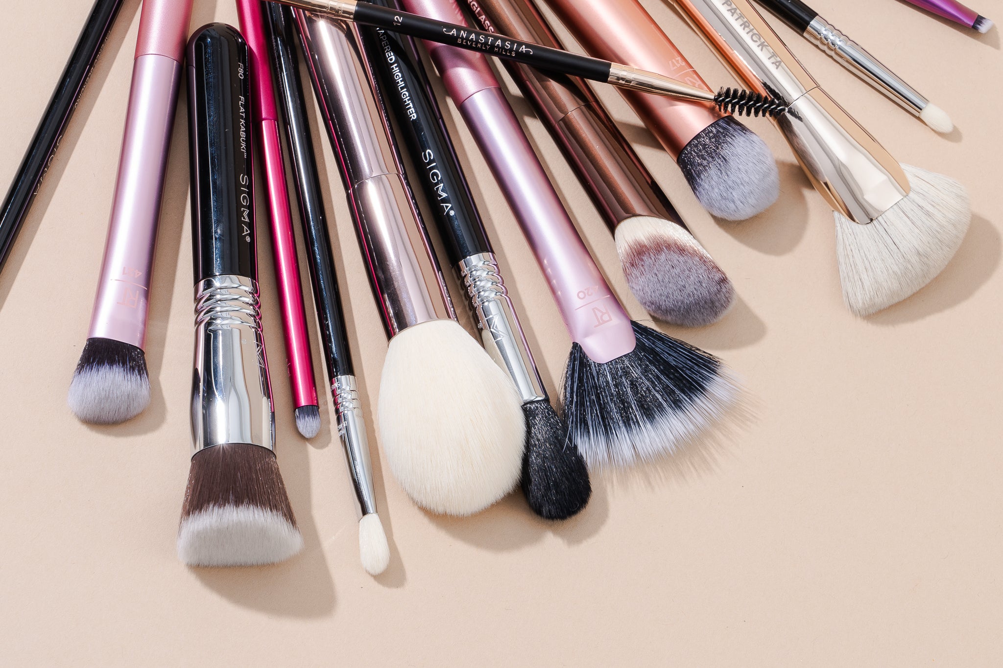 The 7 Best Makeup Brushes of 2025 | Reviews by Wirecutter