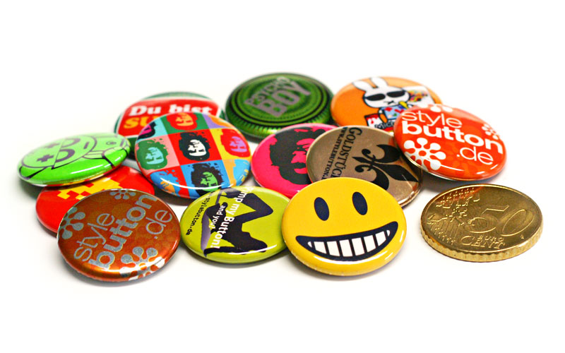 Buttons 25 mm mit Spangenclip gestalten &amp; bestellen | stylebutton.de