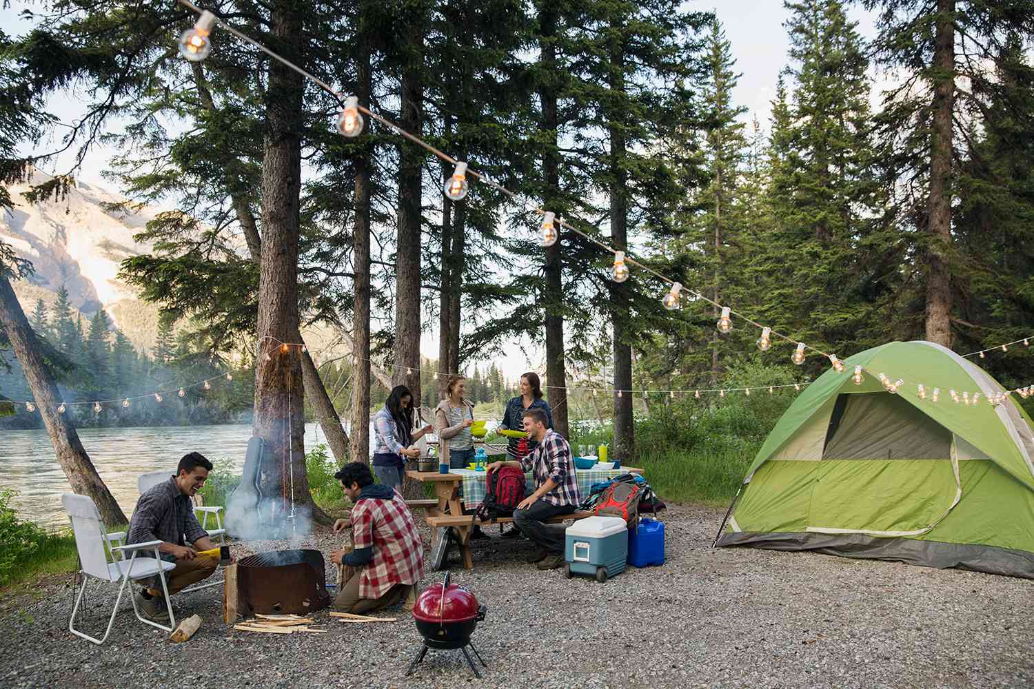 Public and Private Campgrounds in the United States