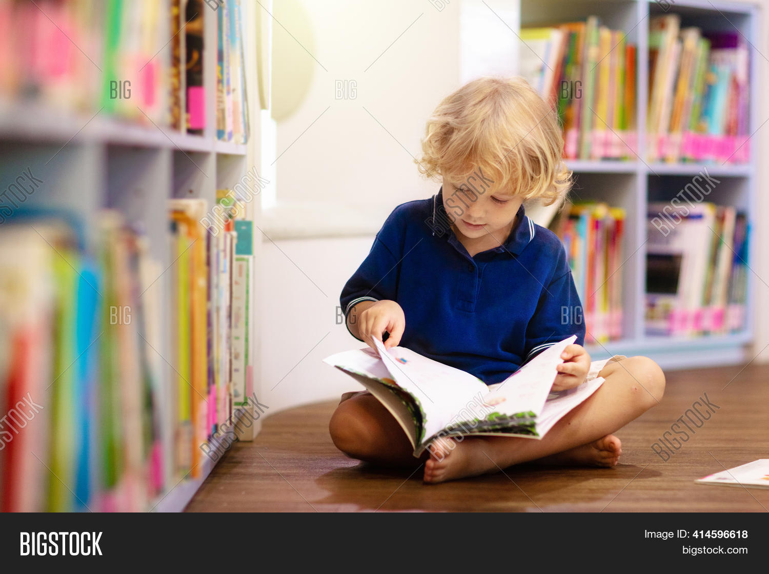 children reading books pictures