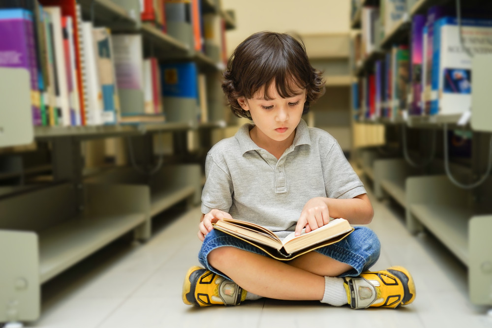 children reading books