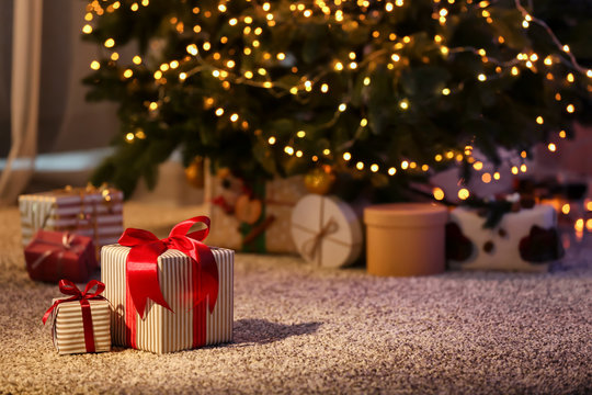Christmas Gift Images – Browse 9,137,667 Stock Photos, Vectors ...