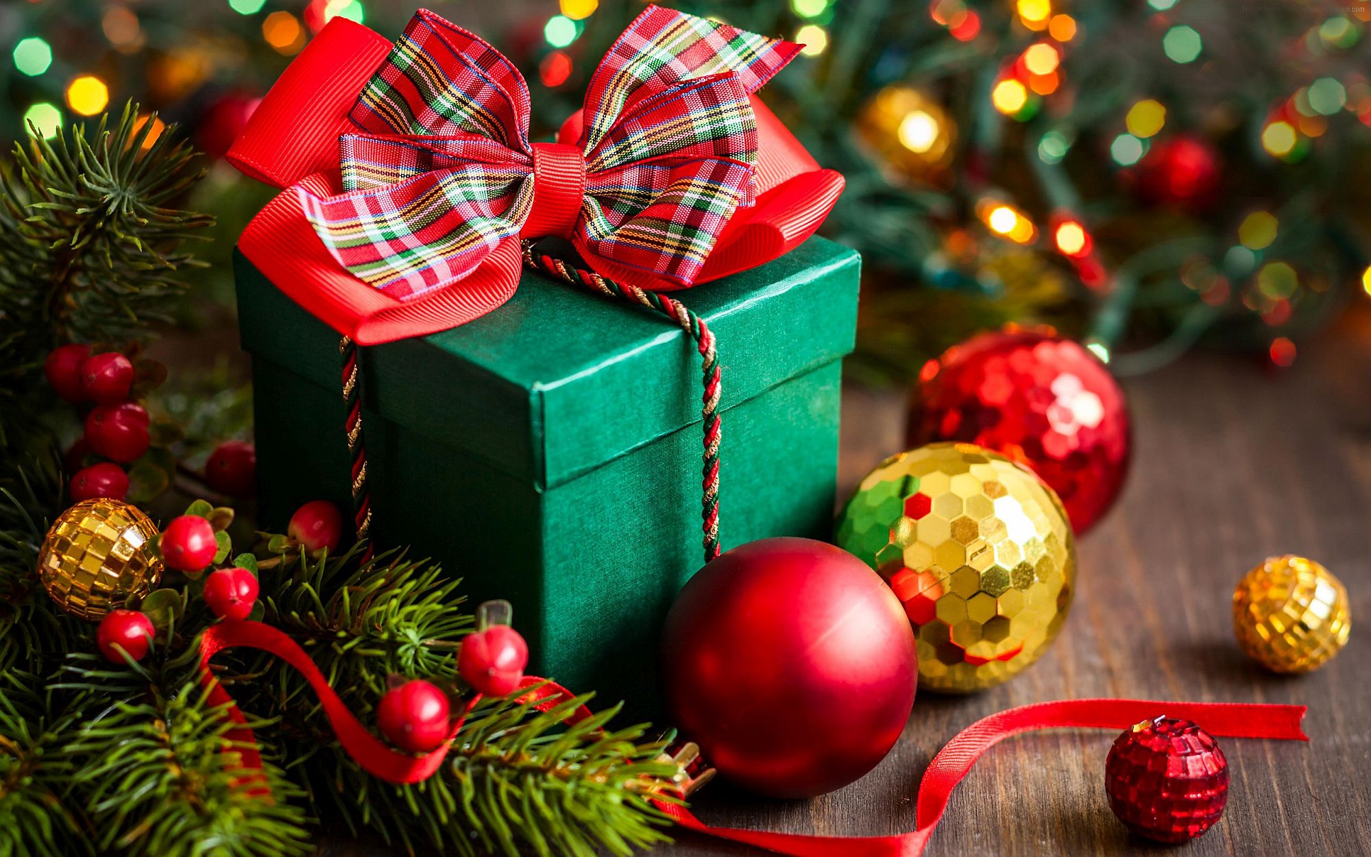 Unwrap Joy: 5 Unique Gift Ideas This Christmas with a Financial ...