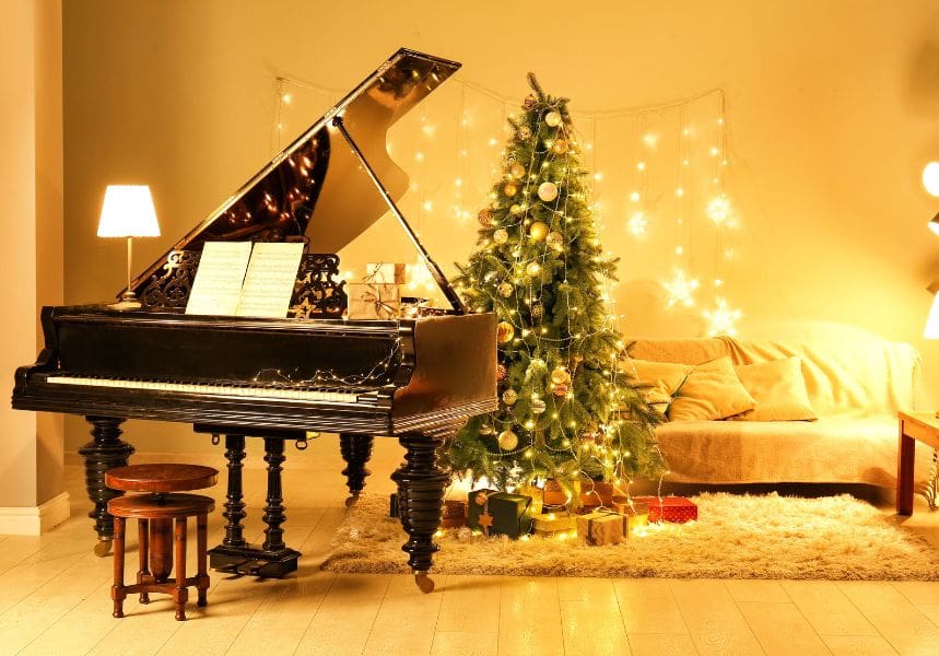 christmas pianos