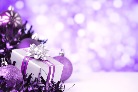 Purple Christmas-Bilder: Stock-Fotos &amp; -Videos. | Adobe Stock