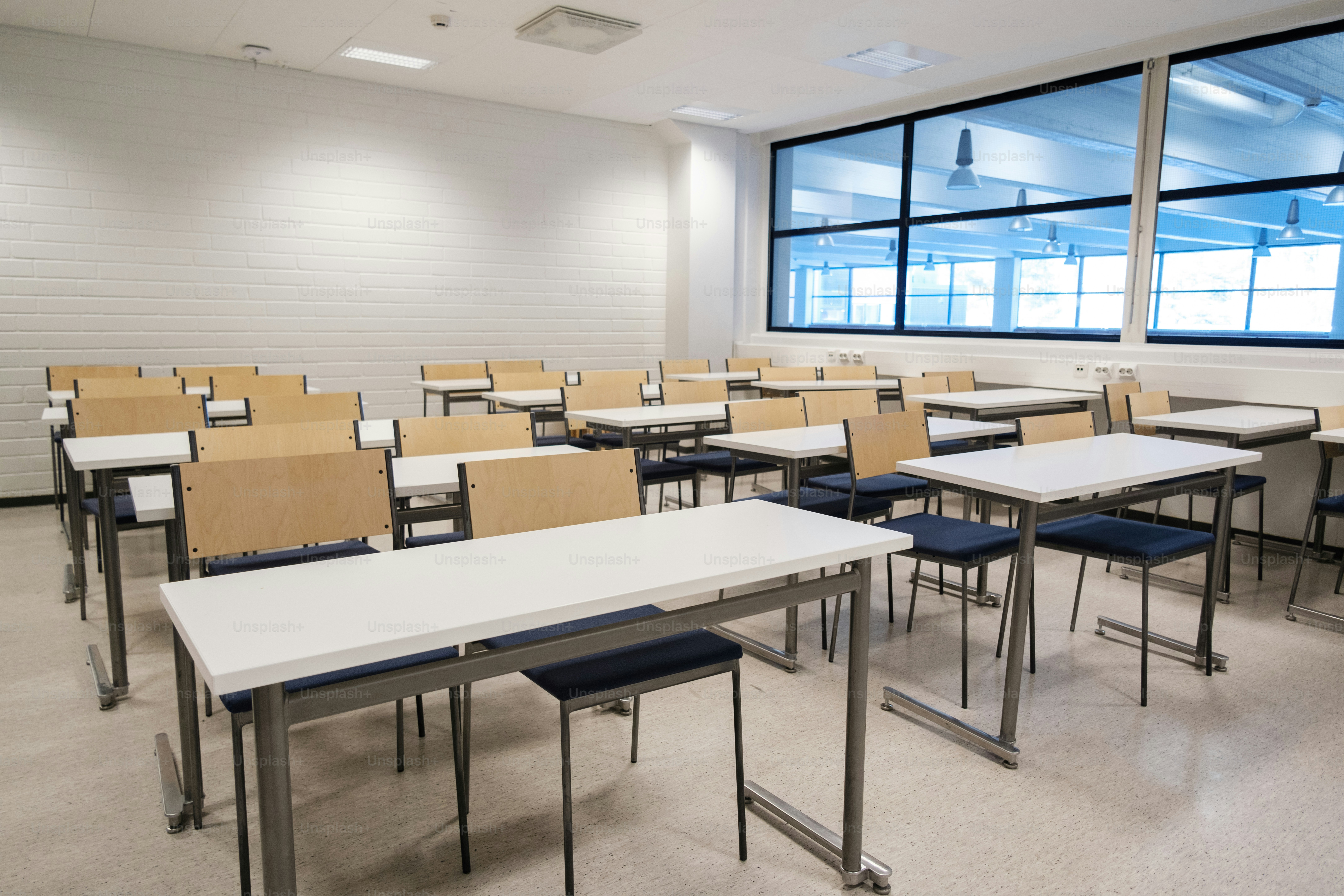 100+ Classroom Pictures | Download Free Images on Unsplash