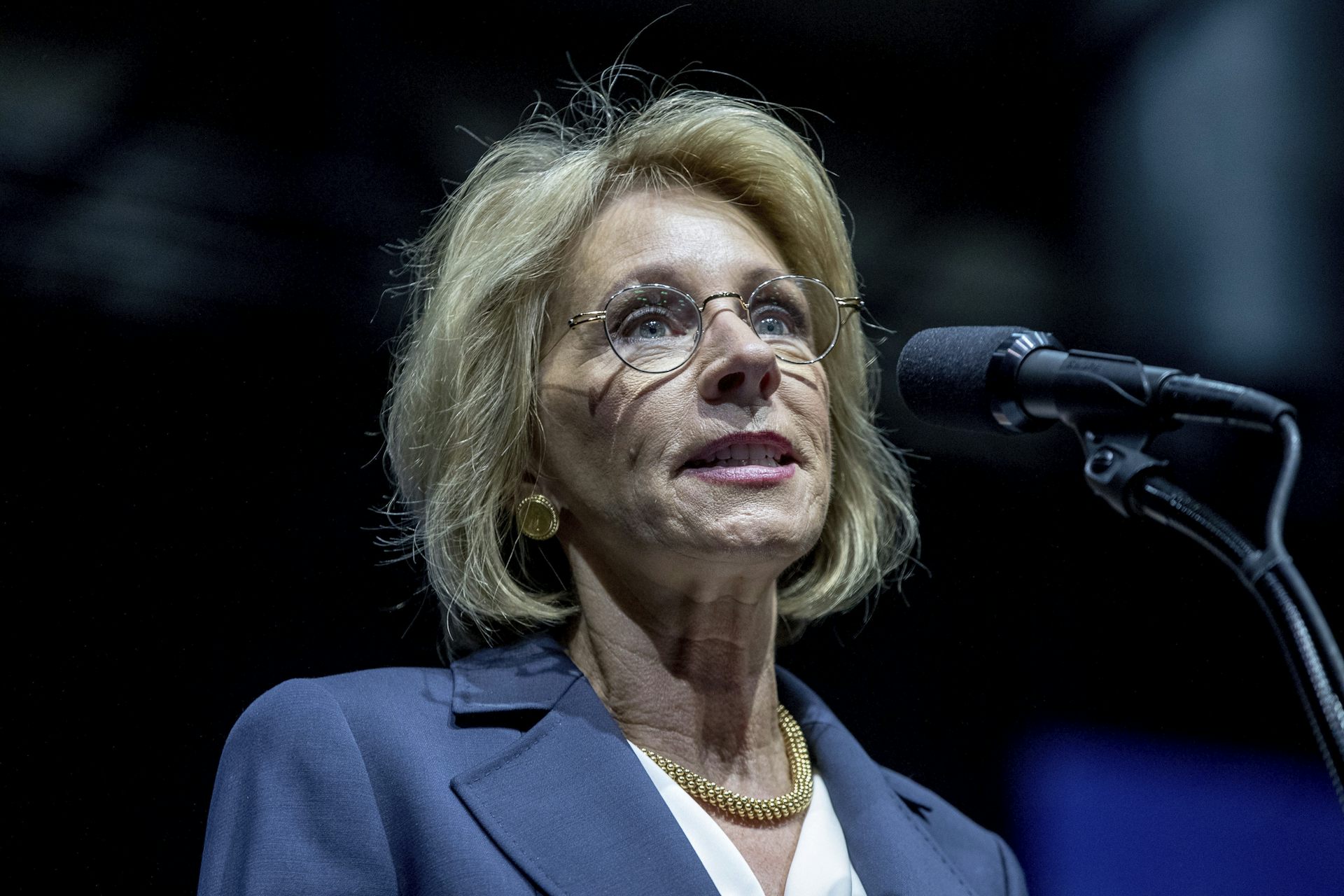 clip devos
