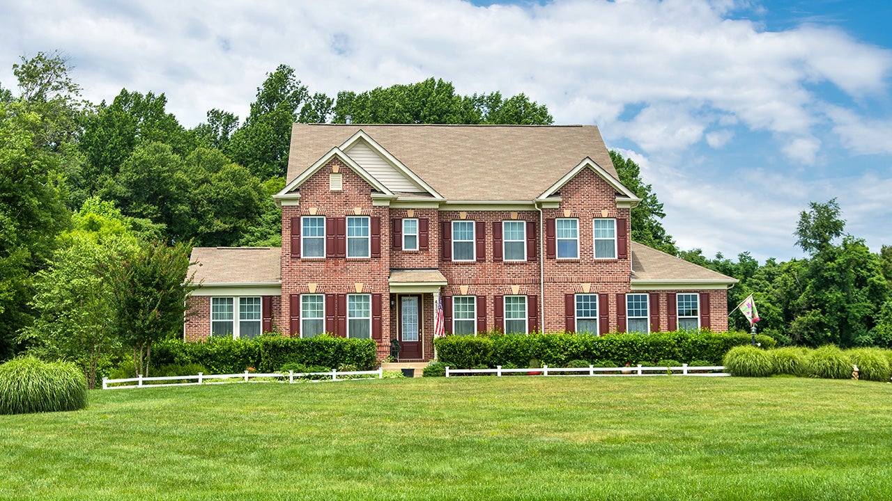 colonial homes images