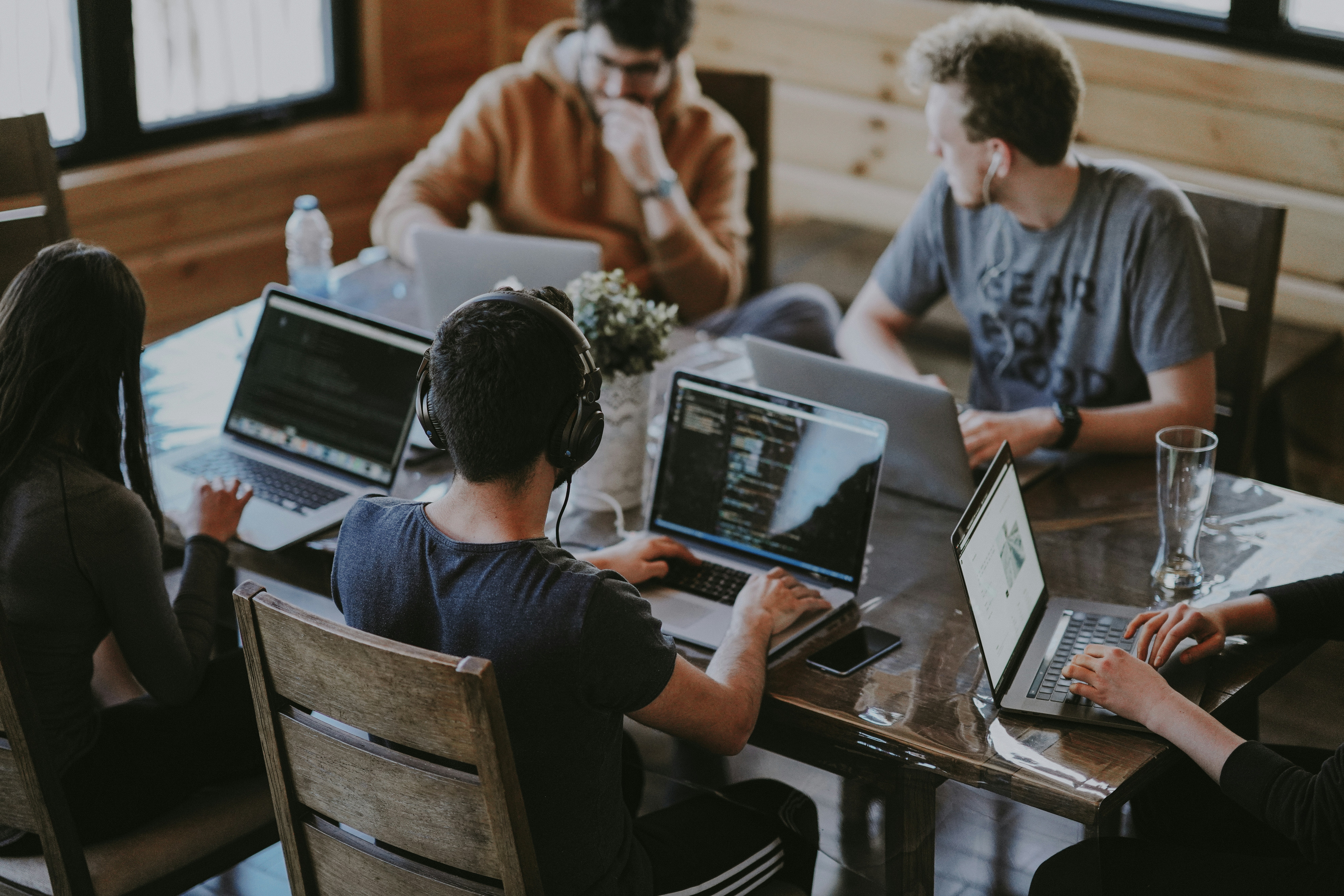 Group of people using laptop computer photo – Free Business Image ...