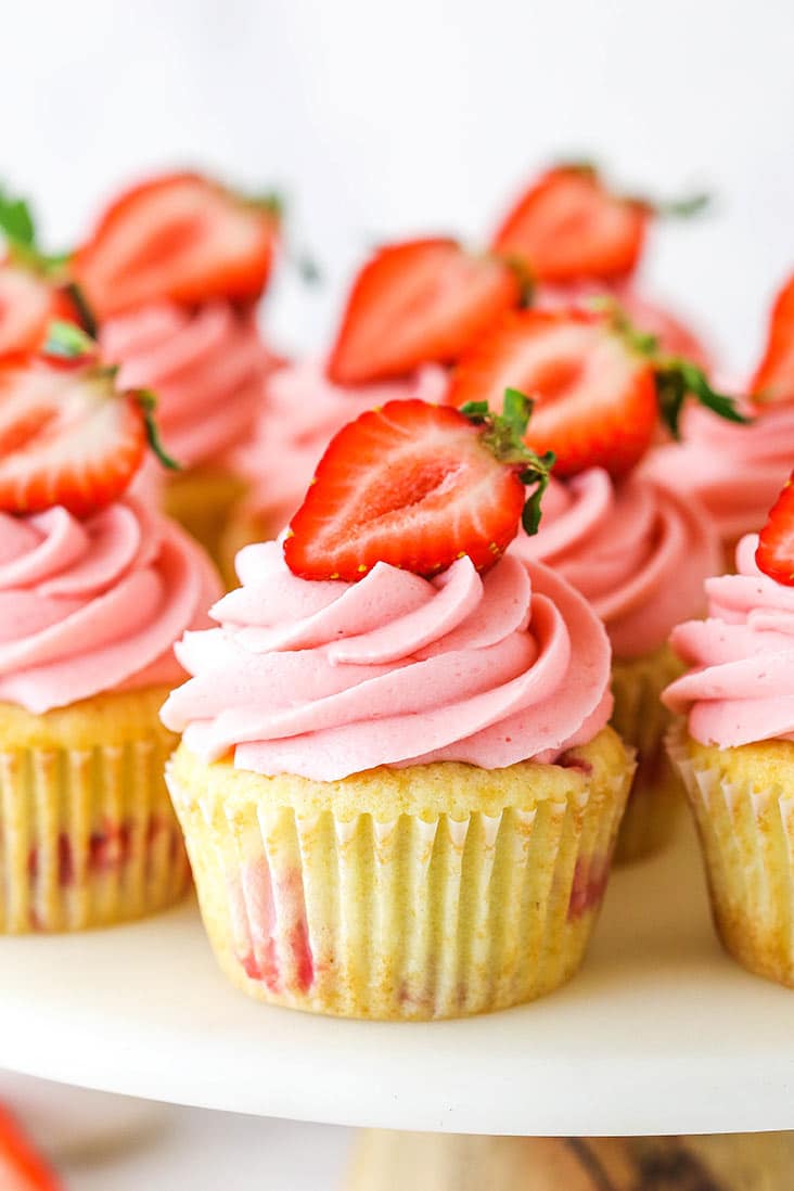 Fresh Strawberry Cupcakes