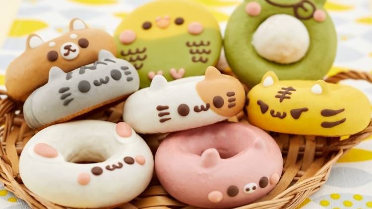 Create cute animal doughnuts at home with this decorating kit