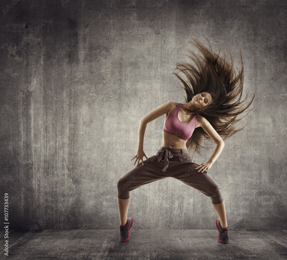 Poster, Wandbilder Fitness Sport Dance, Woman Dancer Flying Hair Dancing,  Concrete, 40x40 cm