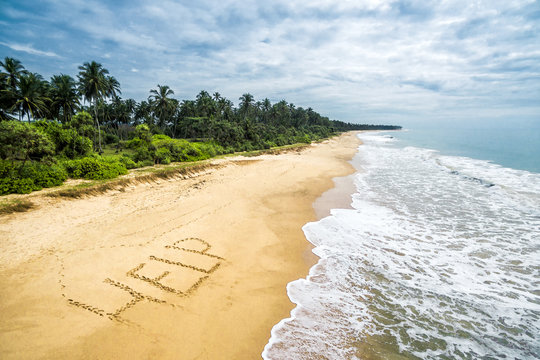 deserted island pictures