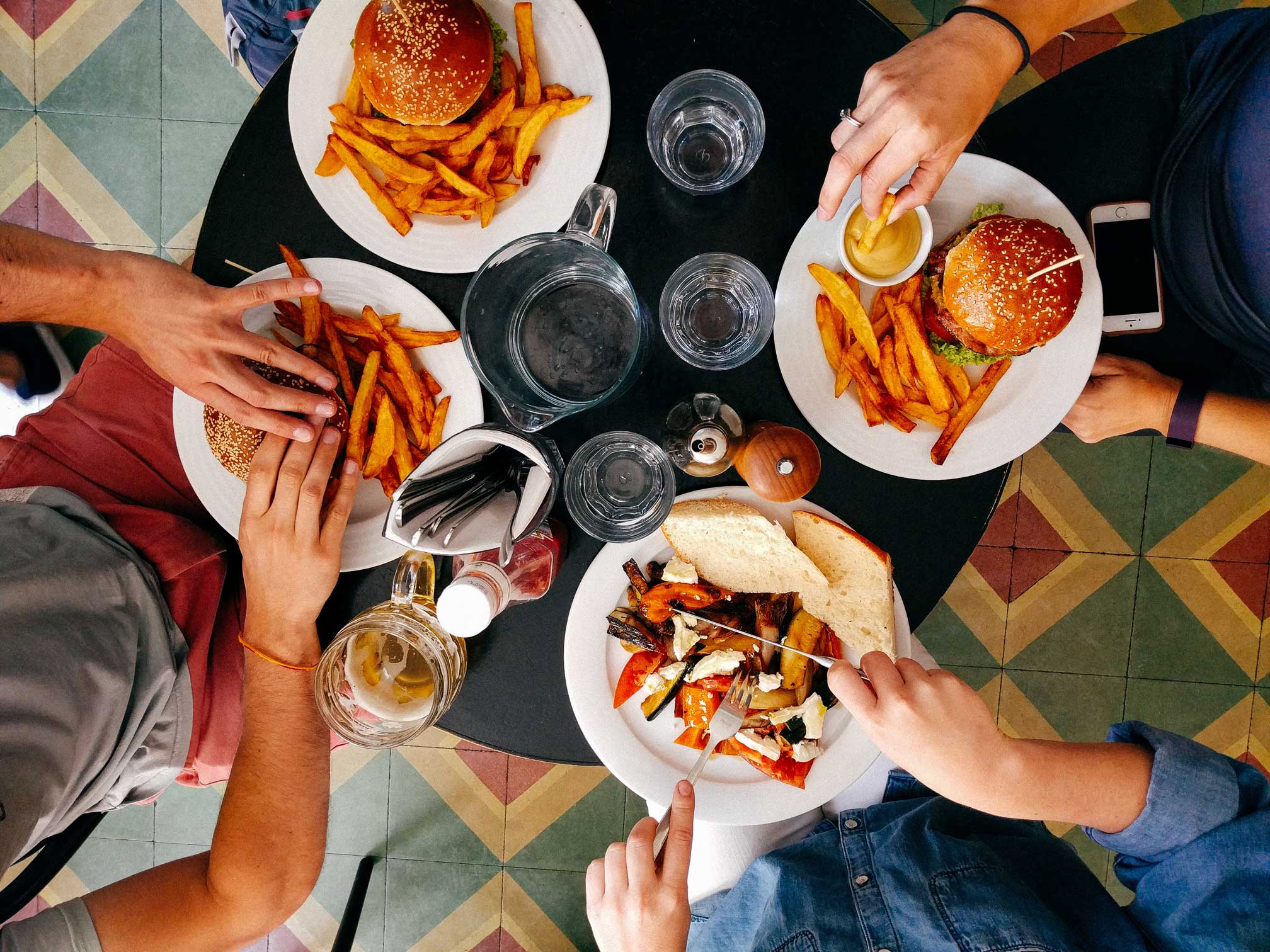 Healthy Dining Out: 7 Tips for a Guilt-Free Meal - Feeding Westchester