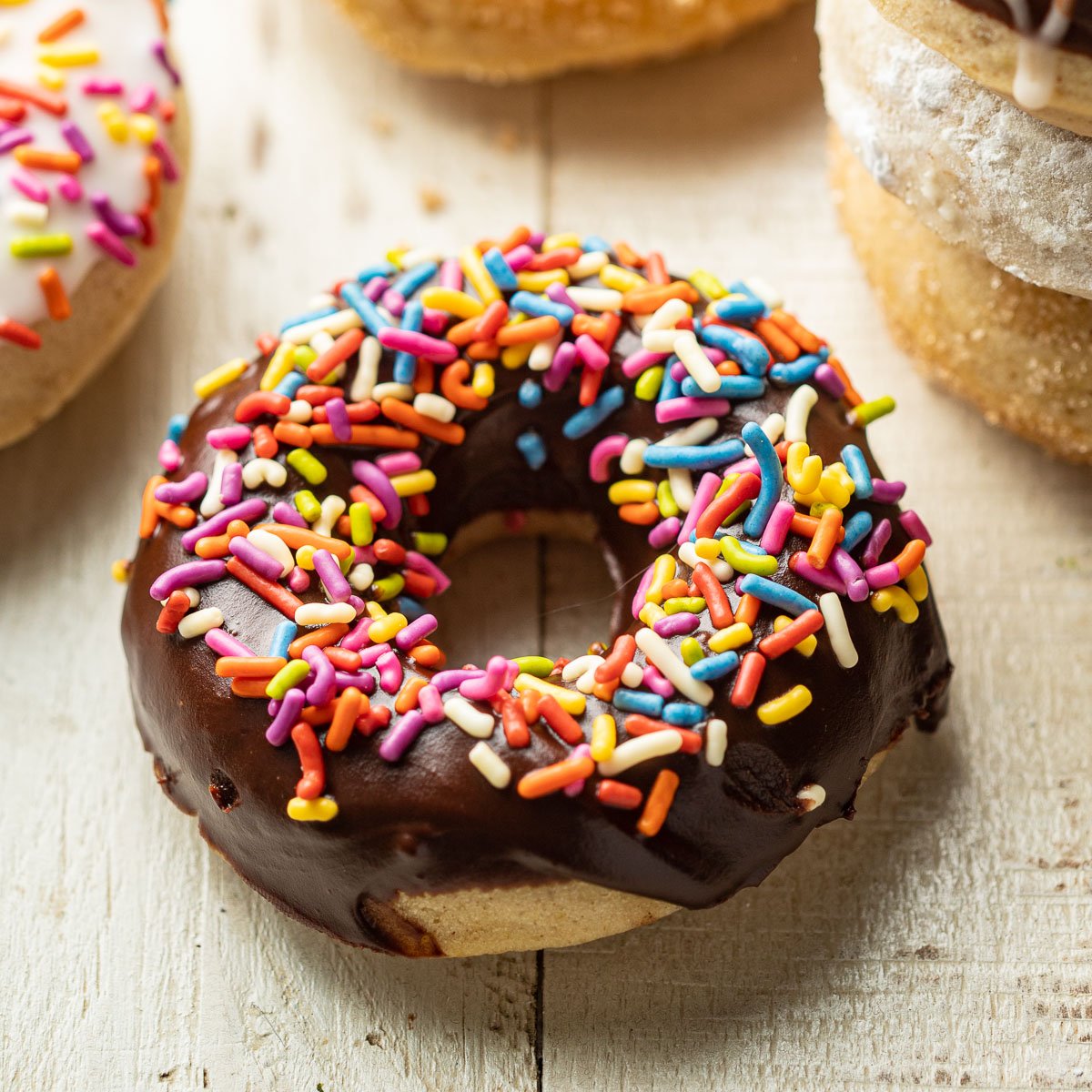 Vegan Baked Doughnuts