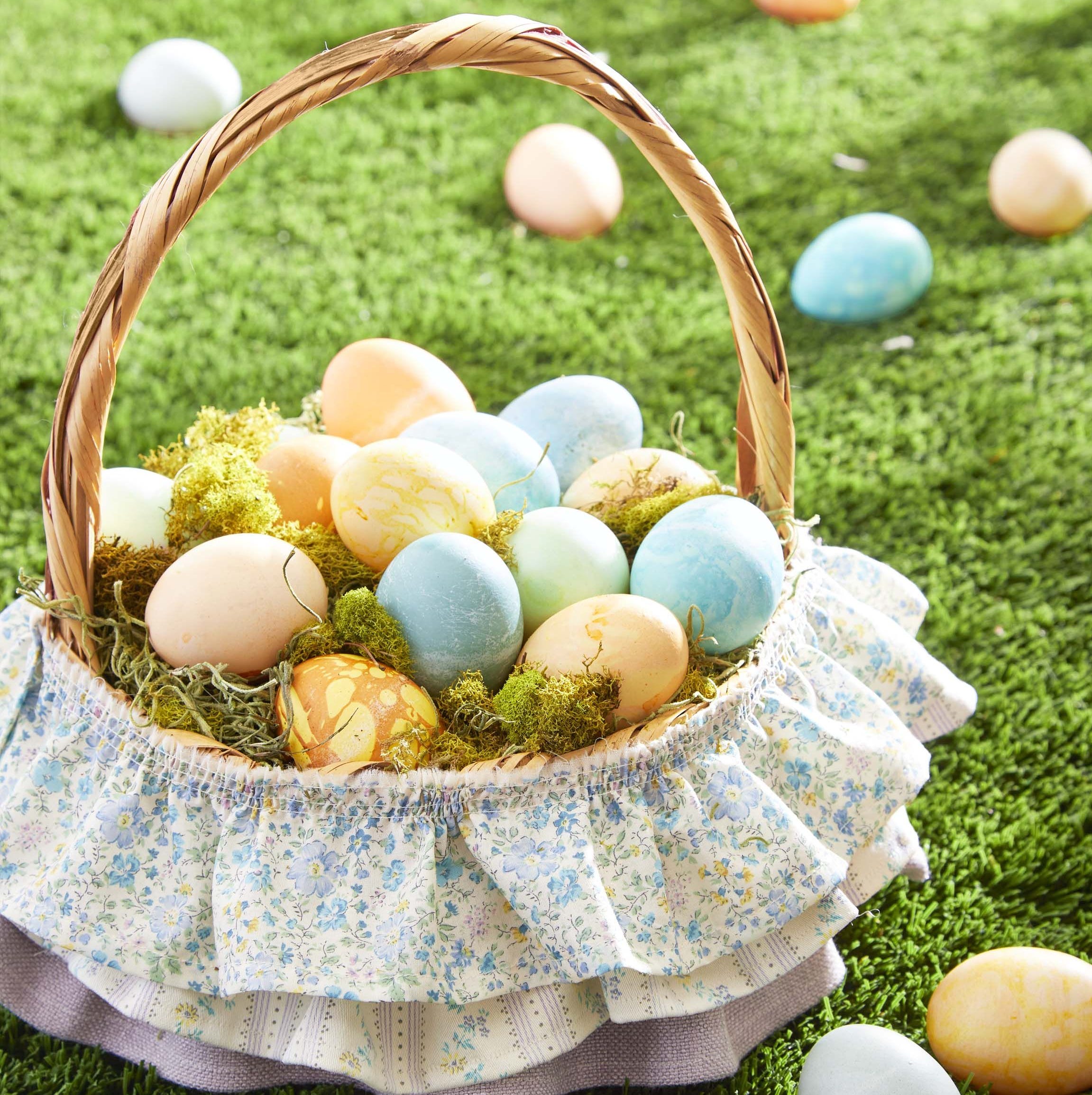 32 Best Easter Basket Ideas - DIY Easter Baskets for Kids and Adults